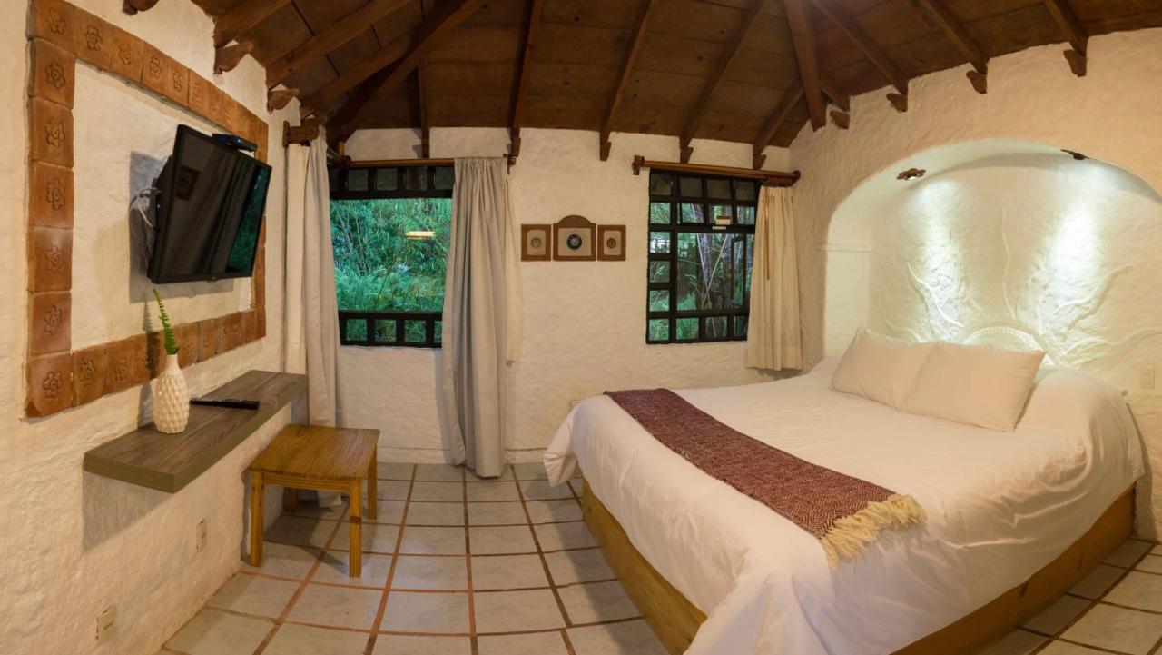 Hotel Bosques Del Sol Suites San Cristóbal de Las Casas المظهر الخارجي الصورة